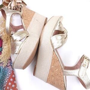 Corso Como Cream Gold Platform Wedge Sandals Sz 8½m
